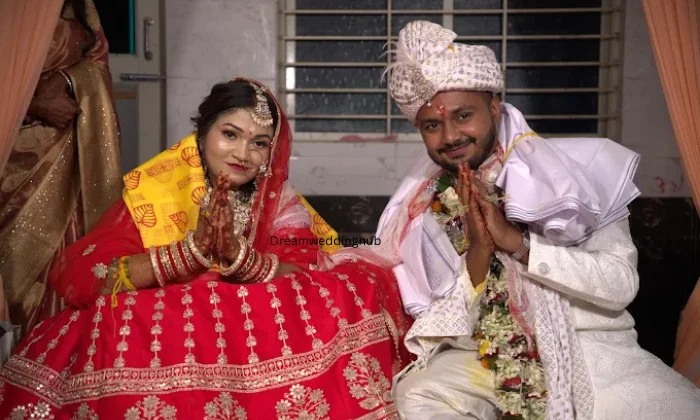 Moment Refined Wedding Photography